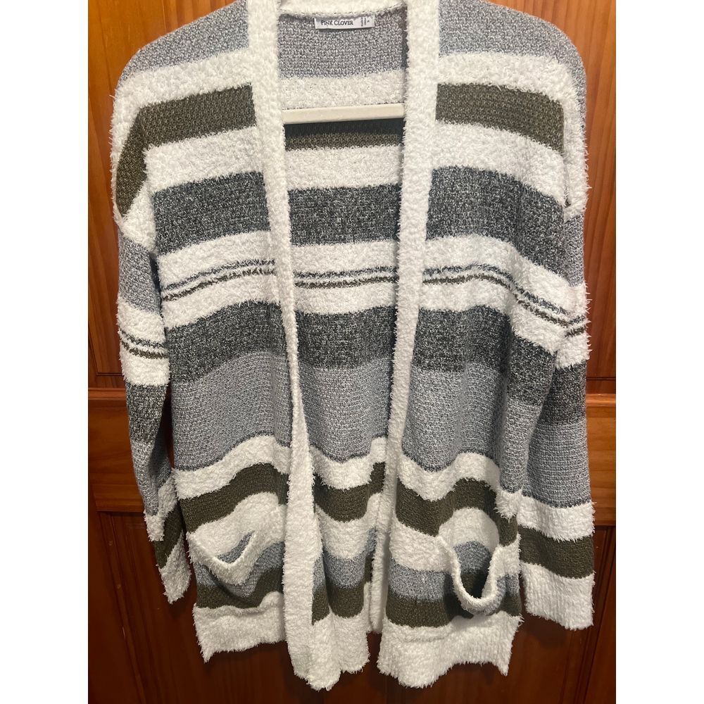 Pink Clover Striped Fuzzy Knit Cardigan Cozy Sweater Gray White Olive‎ Green S